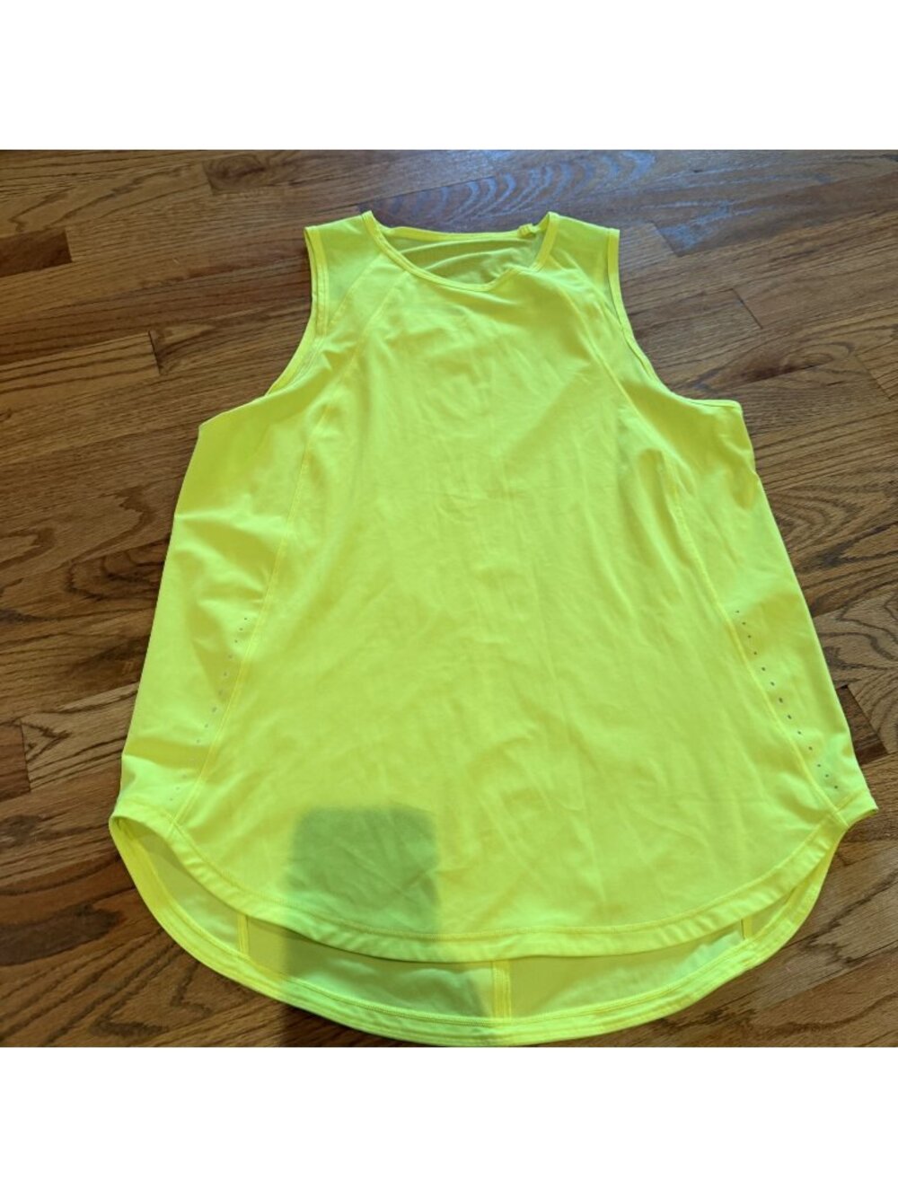LULULEMON WOMENS XL NEON YELLOW DRI FIT TANK NO TAGS